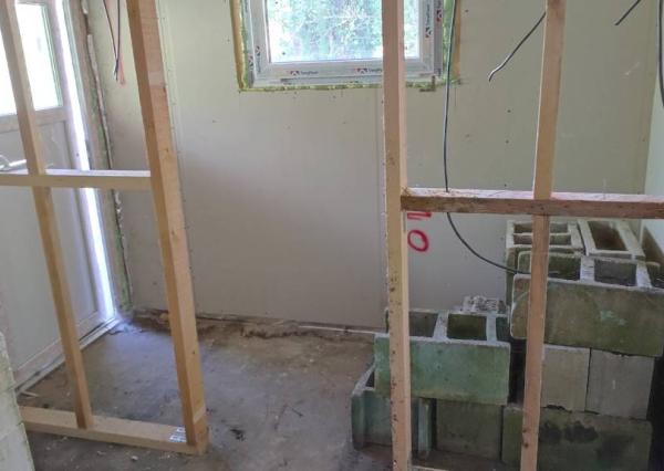 Rekreačný pozemok s chatou so súpisným číslom, Moravany nad Váhom