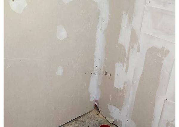 Rekreačný pozemok s chatou so súpisným číslom, Moravany nad Váhom