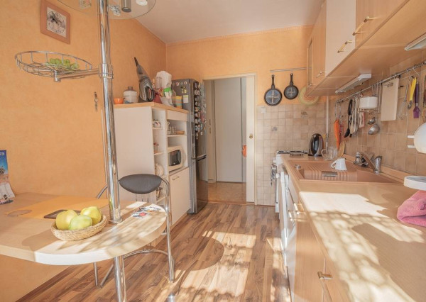 krásny 4-izbový byt s lodžiou a balkónom, 113 m², ul. Slavičie údolie,