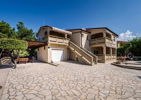 Rarita a jedinečná investičná príležitosť aká tu dlho nebola, Chorváts