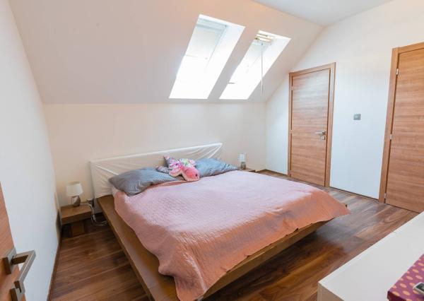 Na krásny predaj 3-izbový rodinný dom, 249 m², Vajnory