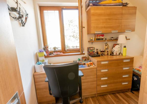 Na krásny predaj 3-izbový rodinný dom, 249 m², Vajnory