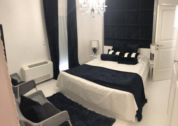 OSTROV VIR, luxusná  2-podlažná apartmánová villa v blízkosti pláže