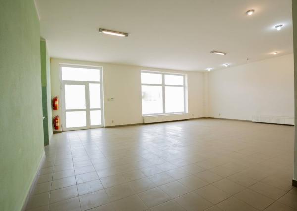 Na prenájom priestor, 104 m², Pribylinska ul, Žabí Majer, ihneď voľný