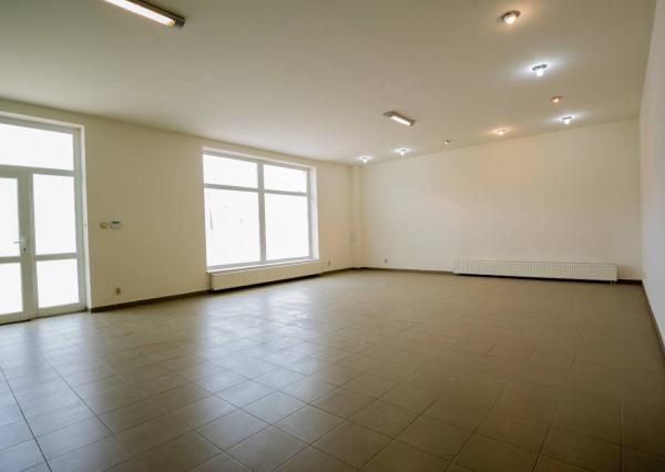 Na prenájom priestor, 104 m², Pribylinska ul, Žabí Majer, ihneď voľný