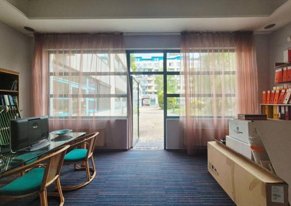 Na predaj obchodný priestor v polyfunkčnej budove, Vajnorská ul.