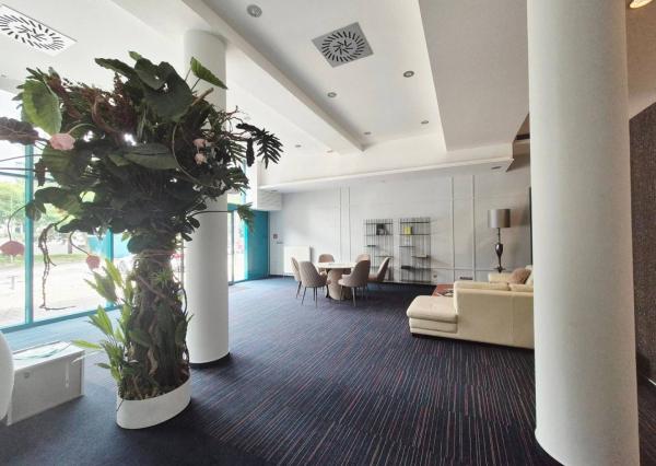 Na predaj obchodný priestor v polyfunkčnej budove, Vajnorská ul.