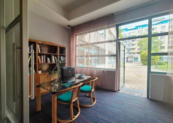 Na predaj obchodný priestor v polyfunkčnej budove, Vajnorská ul.