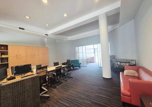 Na predaj obchodný priestor v polyfunkčnej budove, Vajnorská ul.