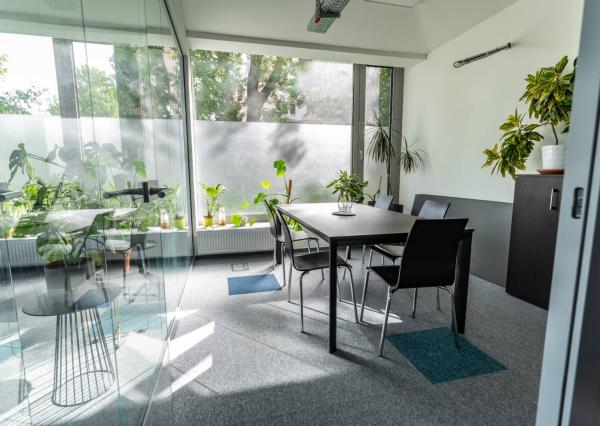 Na prenájom krásne kancelárie, 14 – 156 m², Račianska ul.,ihneď voľné