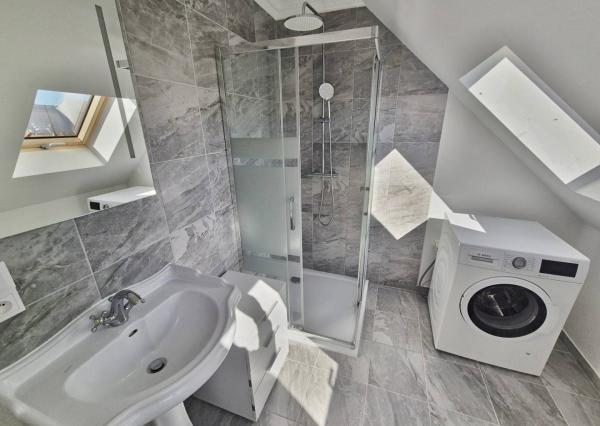 Na prenájom nádherný a štýlový 4-izbový byt, Klariská ulica, ihneď 