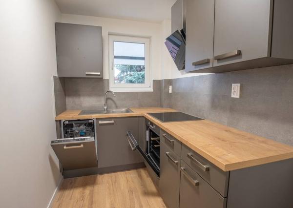 Štýlový 1-izbový byt v novostavbe s parkovacím miestom – Partizánske, 