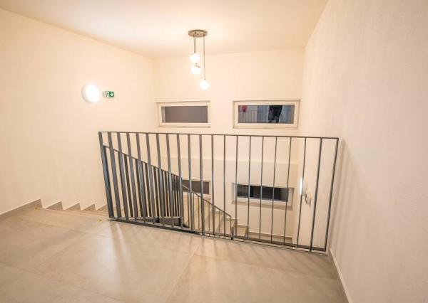 Štýlový 1-izbový byt v novostavbe s parkovacím miestom – Partizánske, 