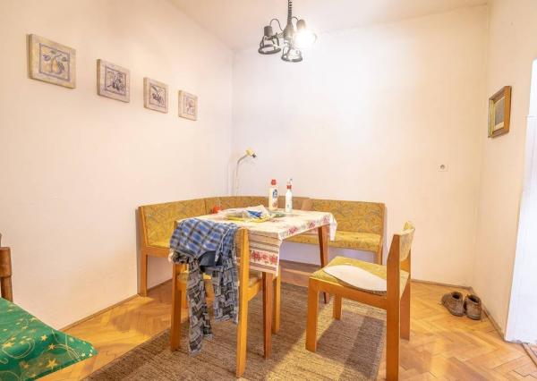 Priestranný rodinný dom s veľkým pozemkom – Bernolákova, Šaľa  