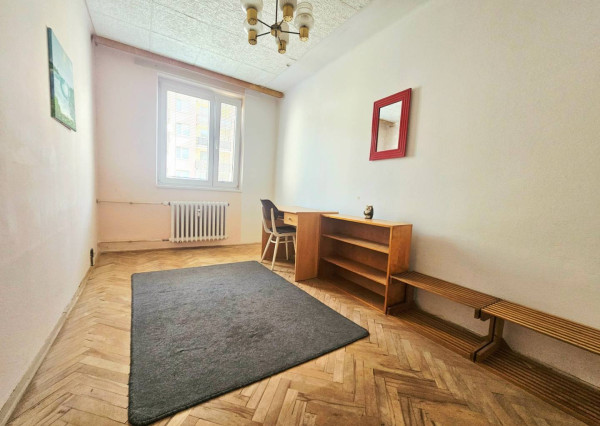 REZERVOVANÝ - Trojizbový byt v kúpeľnom meste Trenčianske Teplice 