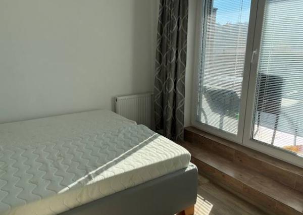 Predám 3 izbový byt Trenčianske Teplice, Terasa a Parkovacie miesto