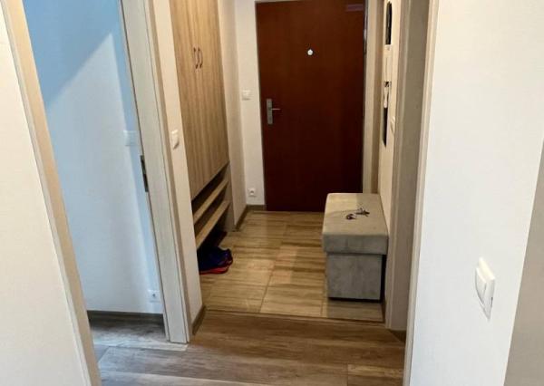 Predám 3 izbový byt Trenčianske Teplice, Terasa a Parkovacie miesto