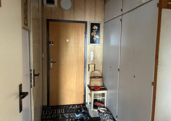 Predám 2 izbový byt Dubnica nad Váhom, 53 m2