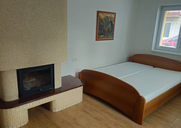 Prenájom  3,5 izbového rodinného domu Paláriková , Dubnica nad Váhom 