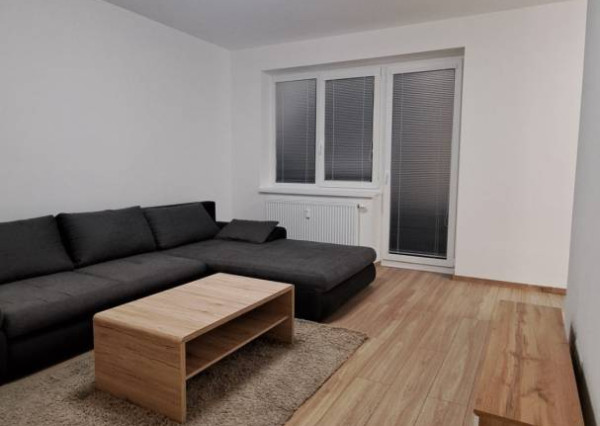 Prenájom 2 izbového bytu v novostavbe, Dubnica nad Váhom, 66 m2