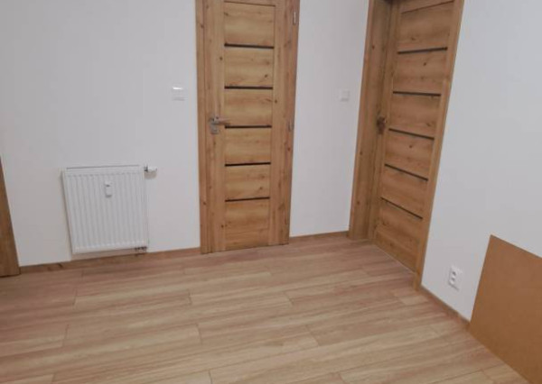 Prenájom 2 izbového bytu v novostavbe, Dubnica nad Váhom, 66 m2