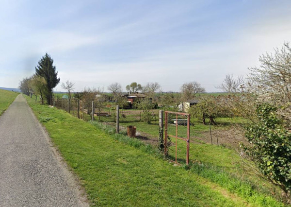 Predaj pozemku 401 m² v záhradkárskej oblasti – Drahovce Hať