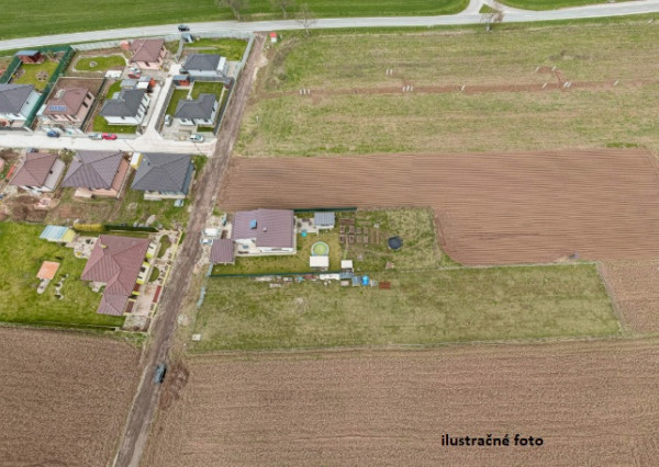 Pozemok na výstavbu, 2415 m2, Slávnica
