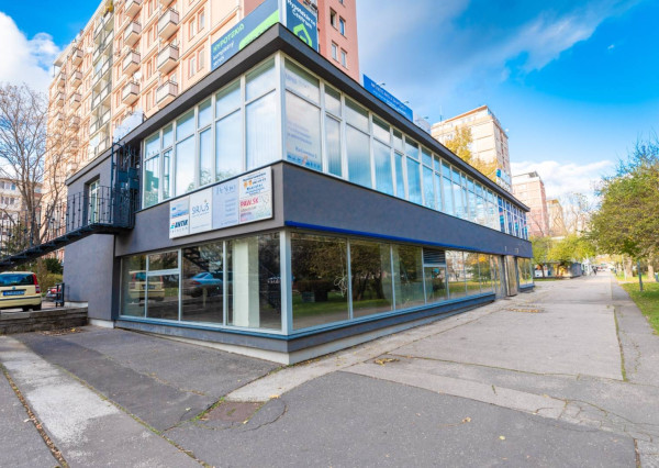 Obchodný priestor, 345 m², Račianska ul., BA III-Nové Mesto