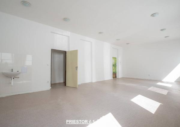 Kancelárske priestory, 48 m2, Herlianska ul., Ružinov, ihneď voľný