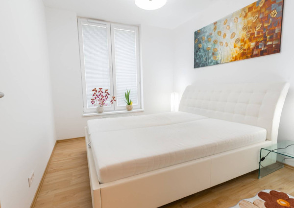 Výnimočný 3-izbový apartmán s balkónom, 71 m², Nový Ružinov