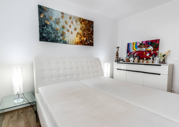 Výnimočný 3-izbový apartmán s balkónom, 71 m², Nový Ružinov
