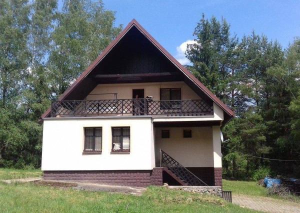 Chalupa v krásnom prostredí, Valaská Belá