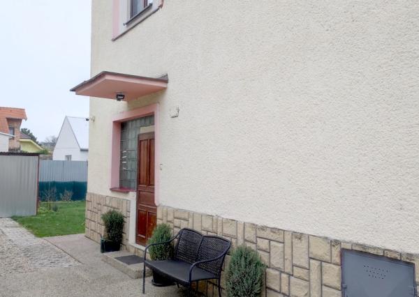 Prenájom priestorov schválených na služby 13m2 Piešťany