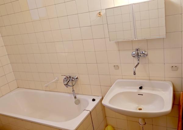 Prenájom priestorov schválených na služby 22m2, Piešťany