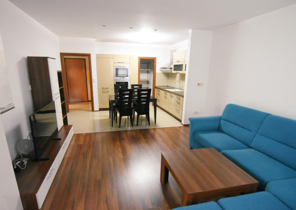 2 izbový byt na prenájom Dolný Šianec Trenčín + parkovné v garáži.