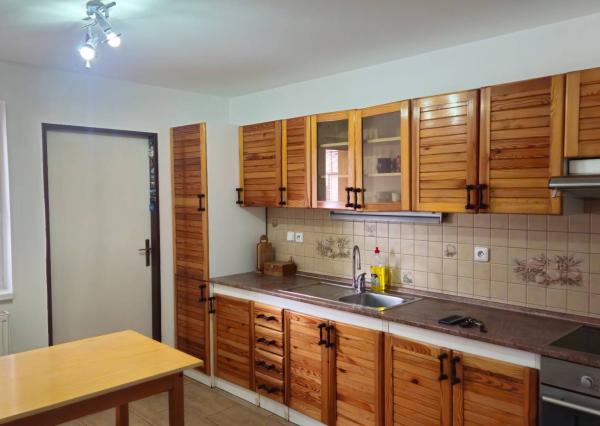 Prenájom  3,5 izbového rodinného domu Paláriková , Dubnica nad Váhom 