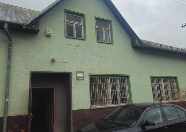 Pohostinstvo v obci Beluša-Podhorie 220m2