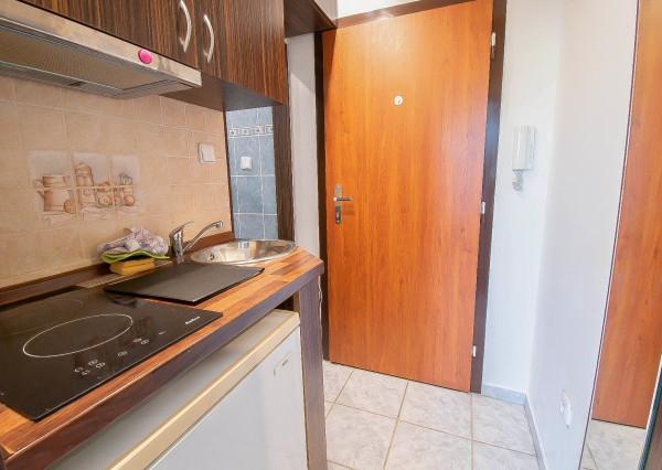 Na prenájom garsónka 20 m², Čmelíkova ul. Ružinov, od 27.01.2026