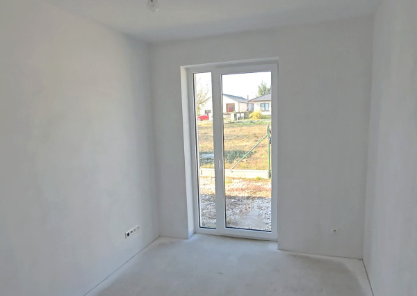 4-izbovy bungalov pri Piestanoch | novostavba 2026 | nizke naklady