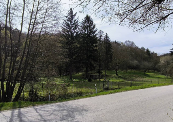 Rozľahlý stavebný pozemok 3660m2 Myjavské kopanice - Krajné