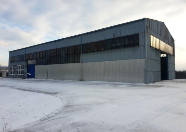 Priemyselný objekt 8000 m2 s halou 991 m2 - Tr. Bohuslavice