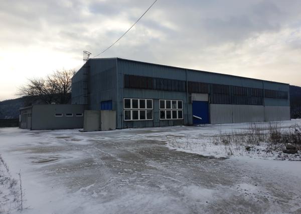 Priemyselný objekt 8000 m2 s halou 991 m2 - Tr. Bohuslavice