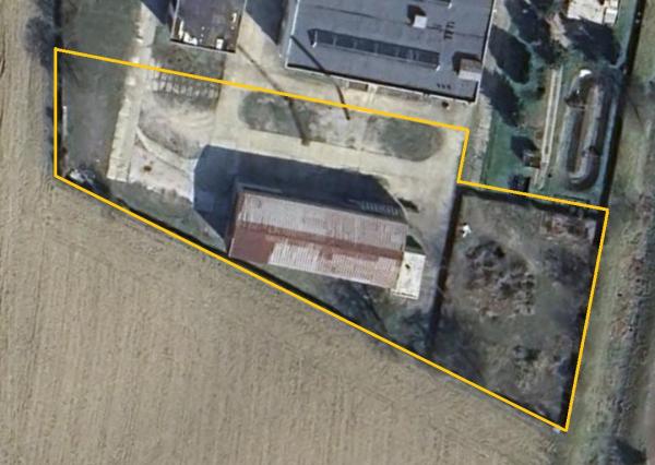 Priemyselný objekt 8000 m2 s halou 991 m2 - Tr. Bohuslavice