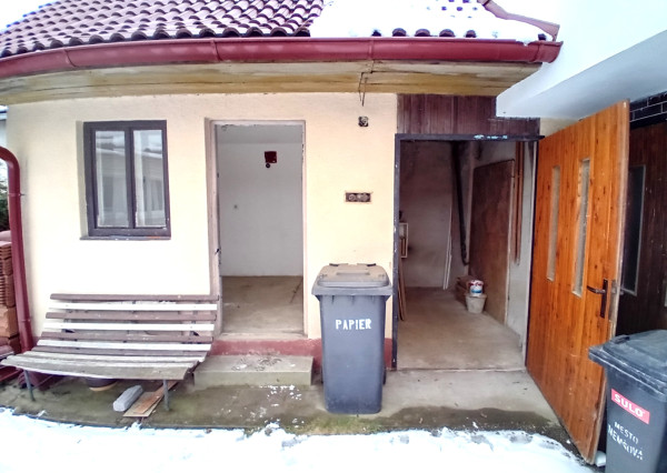 Rodinný dom, Nemšová časť Ľuborča, pozemok 1064 m2