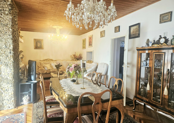 EXKLUZÍVNA PONUKA   Rodinný dom Topoľčany