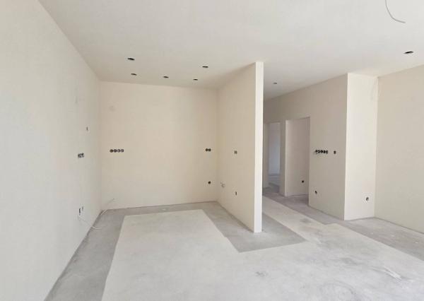 NOVOSTAVBA 4-IZBOVÉHO BUNGALOVU LEN 7 KM OD PIEŠŤAN – SOKOLOVCE