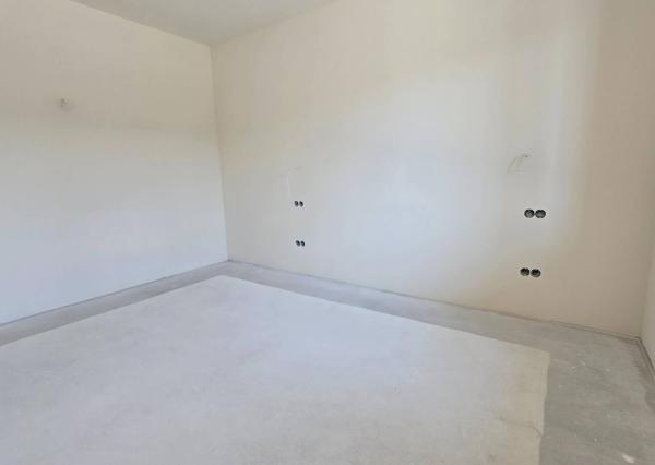 NOVOSTAVBA 4-IZBOVÉHO BUNGALOVU LEN 7 KM OD PIEŠŤAN – SOKOLOVCE