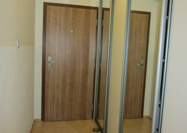 REZERVOVANÉ! Prenájom veľký 2 izbový byt 67m2 s dvomi balkónmi Nitra