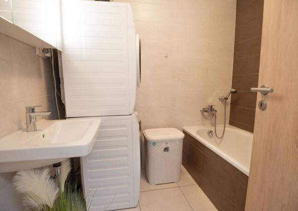 Výnimočný 3-izbový apartmán s balkónom, 71 m², Nový Ružinov