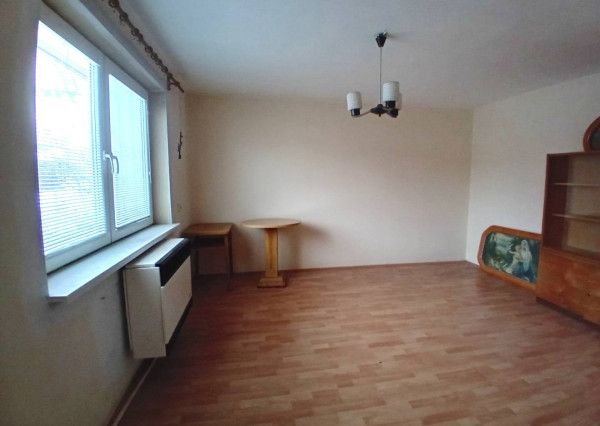 Rodinný dom, Nemšová časť Ľuborča, pozemok 1064 m2